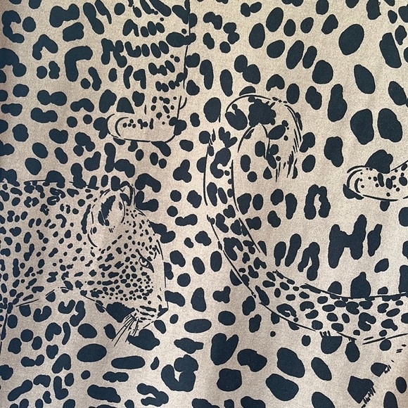 Banana Republic Brown/Black Jaguar Print Scoop Neck 3/4 sleeve Mini Dress - Picture 2 of 3